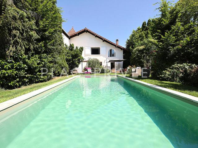 Maison vente à Épinal, Vaudeville