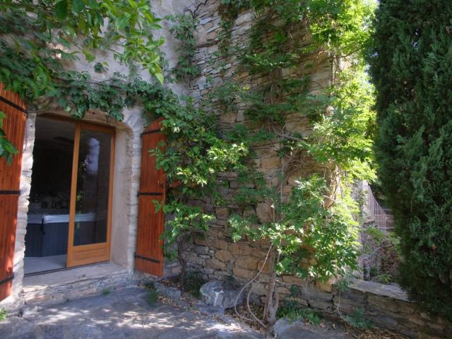 Maison vente à Béziers, Vieussan
