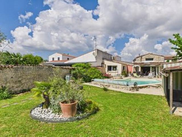 Villa vente à La Rochelle, La Jarne