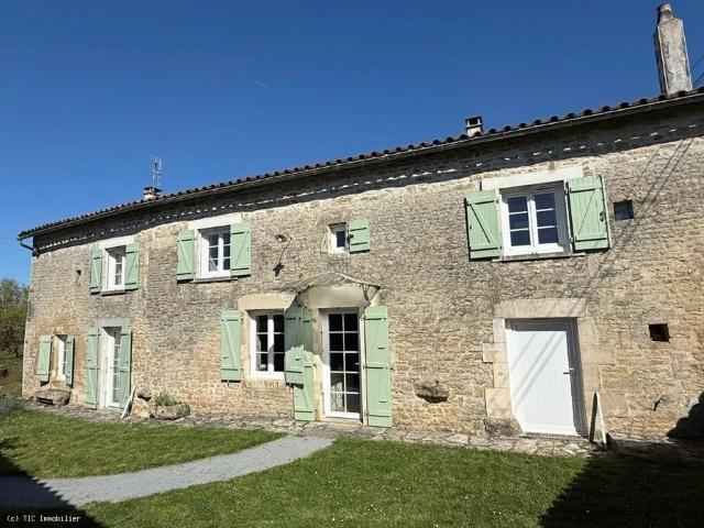 Maison vente à Confolens, Villefagnan