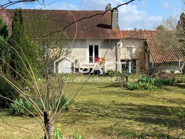 Maison vente à Nontron, Léguillac-de-cercles