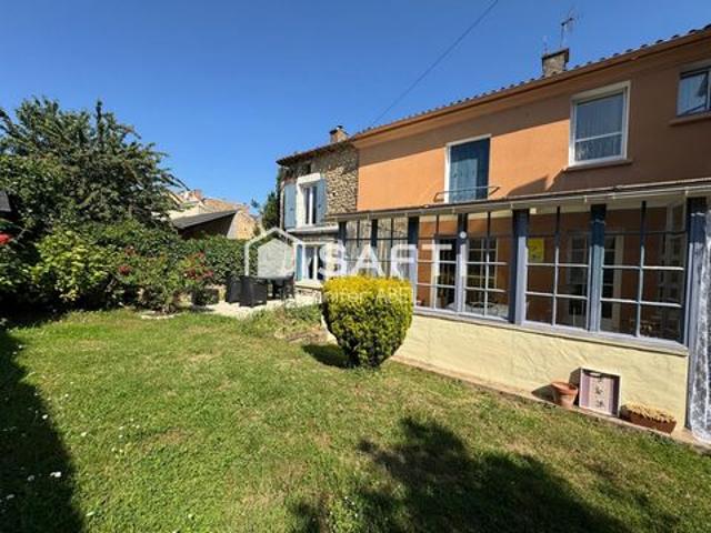 Villa vente à Le Faubourg, Saint-Loup-Lamairé