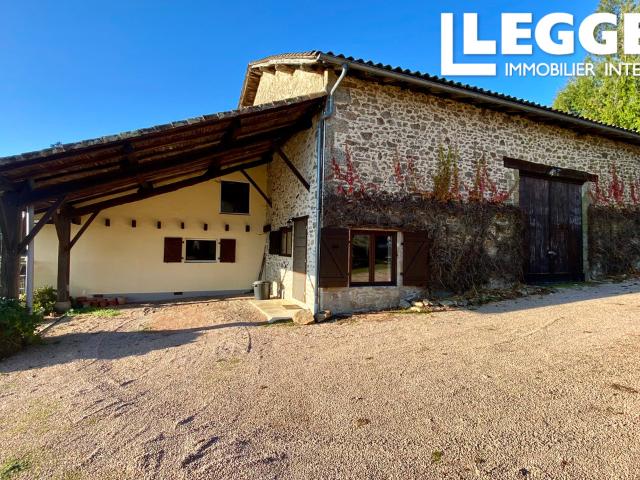 Maison vente à Rochechouart, Les Salles-lavauguyon