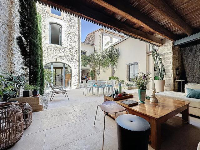 Maison vente à Nîmes, Aramon