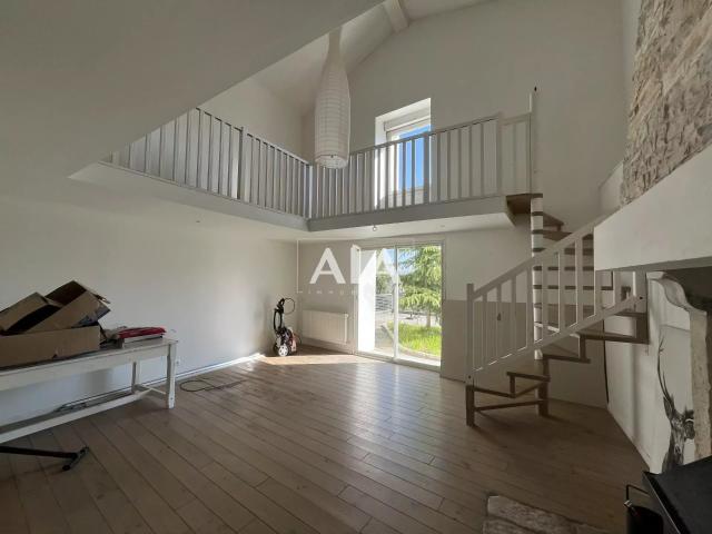 Maison vente à Confolens, Luxé