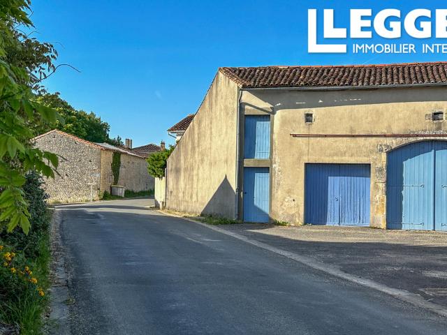 Maison vente à Saint-Jean-d'Angély, Bresdon