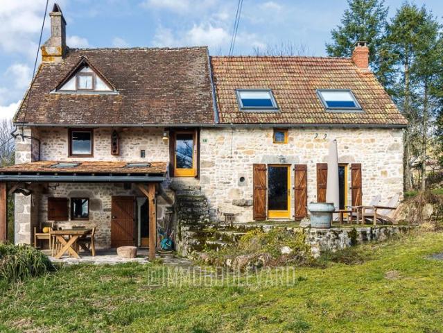 Maison vente à Aubusson, Saint-silvain-sous-toulx