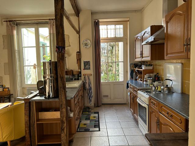 Maison vente à Montmorillon, Civray