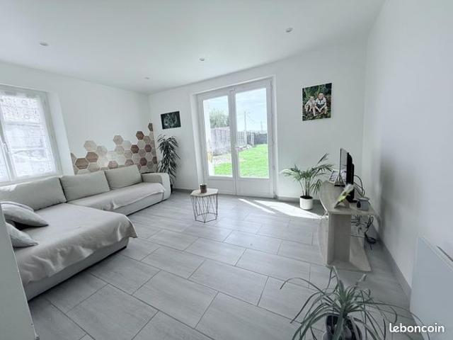 Maison vente à Compiègne, Cuts