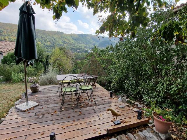 Ferme vente à Alès, Meyrannes