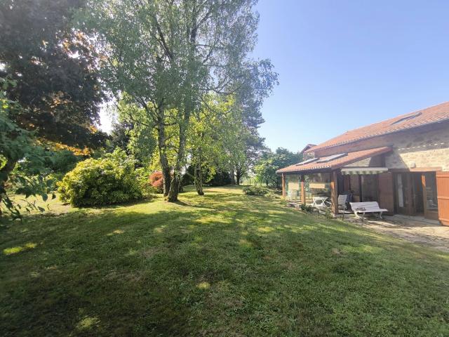 Maison vente à Rochechouart, Sainte-marie-de-vaux