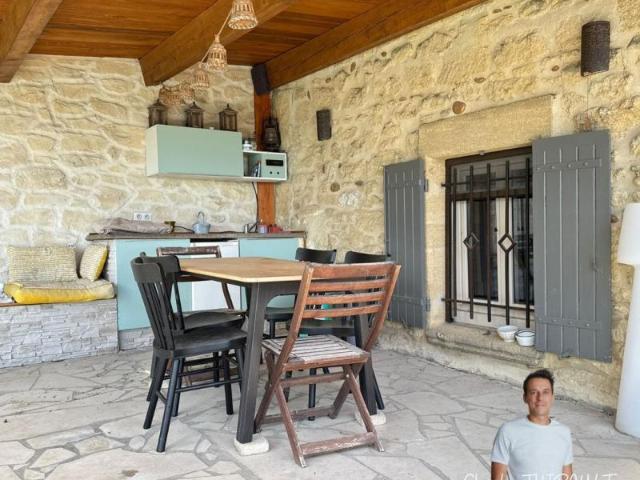 Maison vente à Nîmes, Fournès