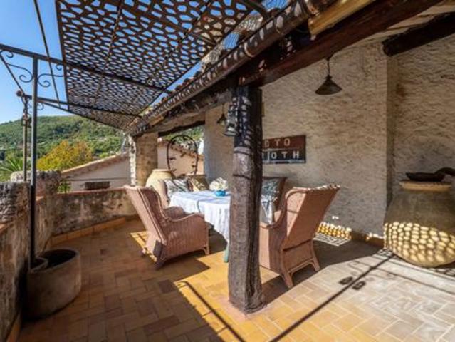 Appartement vente à Grasse, Châteauneuf-grasse