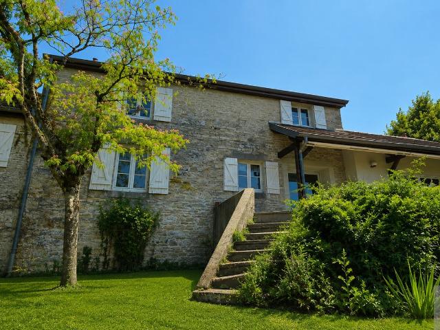 Maison vente à Dole, Monnières
