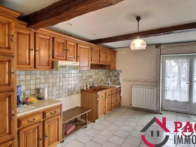 Maison vente à Castres, Vénès