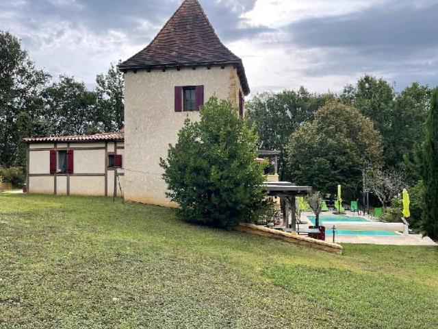 Maison vente à Beynac-et-cazenac, Cazenac