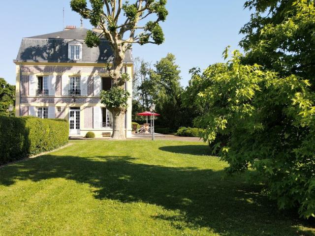 Maison vente à Senlis, Chantilly