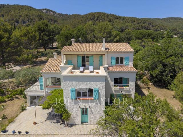 Maison vente à Brignoles, Saint-zacharie
