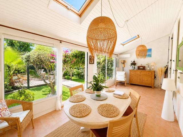 Maison vente à Arrondissement de Toulon, La Londe-les-maures