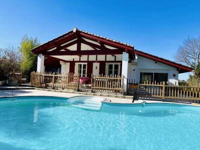Maison vente à Bayonne, La Bastide-clairence