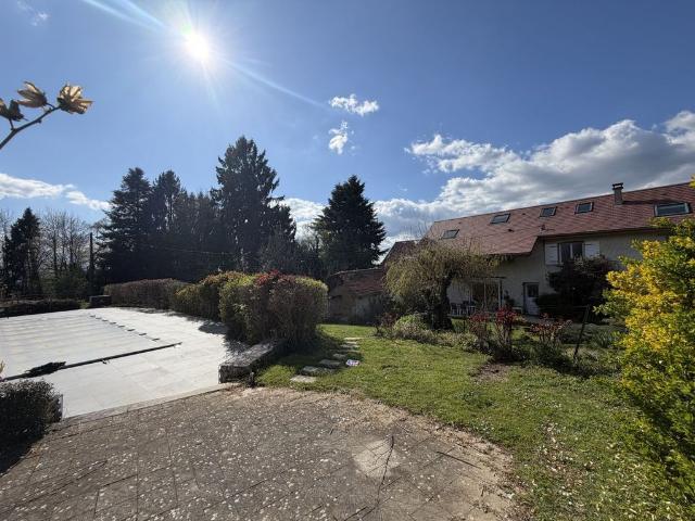 Maison vente à Chambéry, Saint-genix-sur-guiers