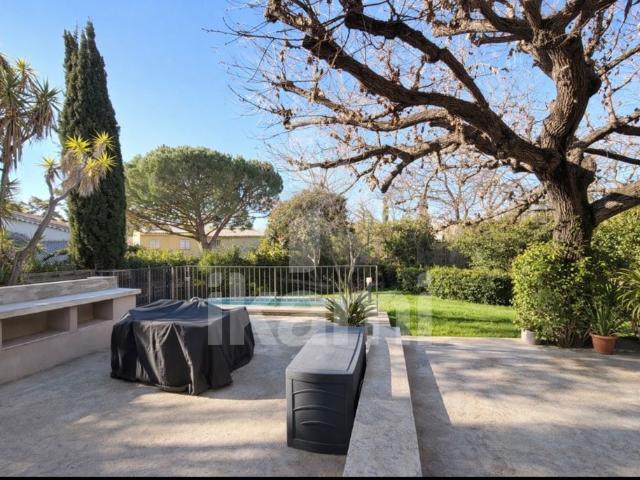 Maison vente à Arrondissement de Toulon, Six-fours-les-plages