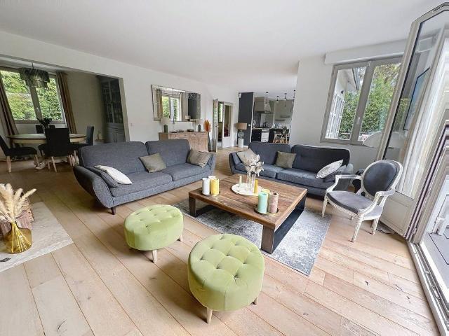 Maison vente à Nanterre, Vaucresson
