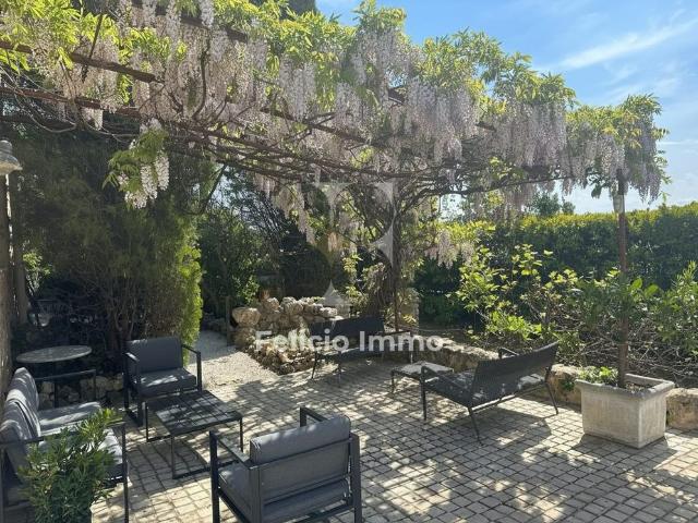 Maison vente à Grasse, Opio