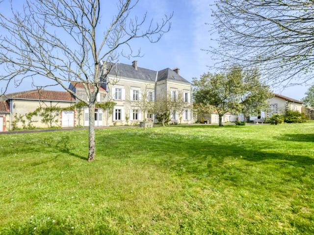Maison vente à Nantes, Vallet