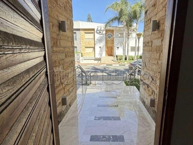 Villa vente à Anfa, Gharb-Chrarda-Beni Hssen