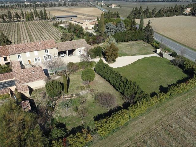 Maison vente à Carpentras, Provence-Alpes-Côte d'Azur