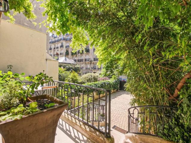Maison vente à Paris, Île-de-France
