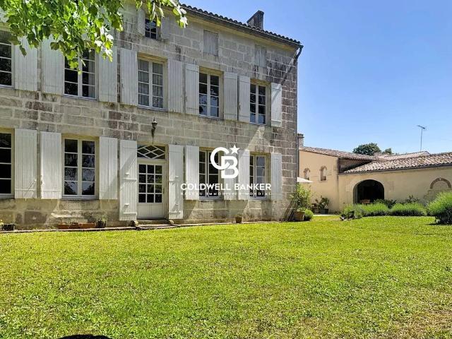 Maison vente à Jonzac, Saint-genis-de-saintonge