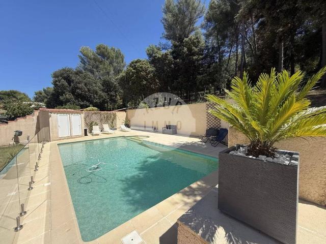 Maison location à Marseille, Carnoux-en-provence