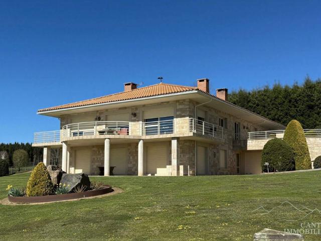 Maison vente à Saint-Flour, Clavières