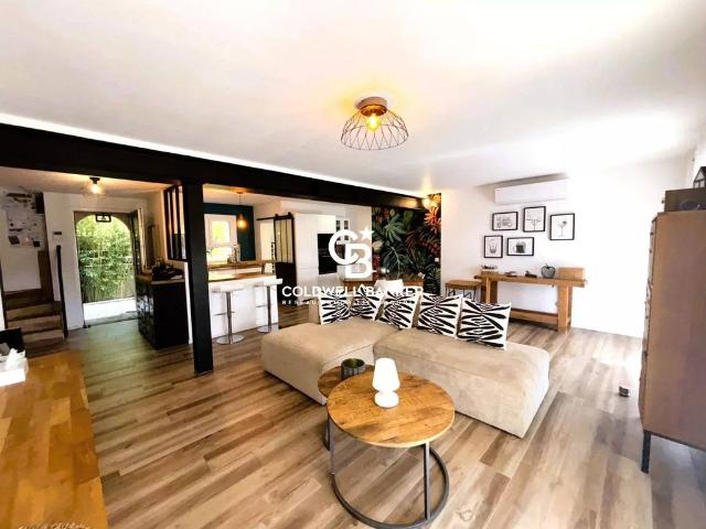 Maison vente à Arrondissement de Toulon, La Londe-les-maures