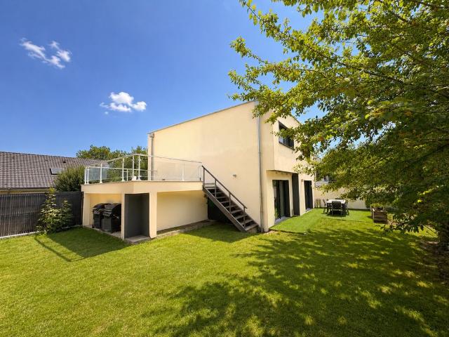 Maison vente à Gex, Péron