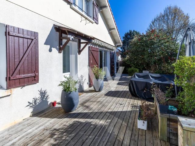 Maison vente à Saint-Germain-en-Laye, Houilles