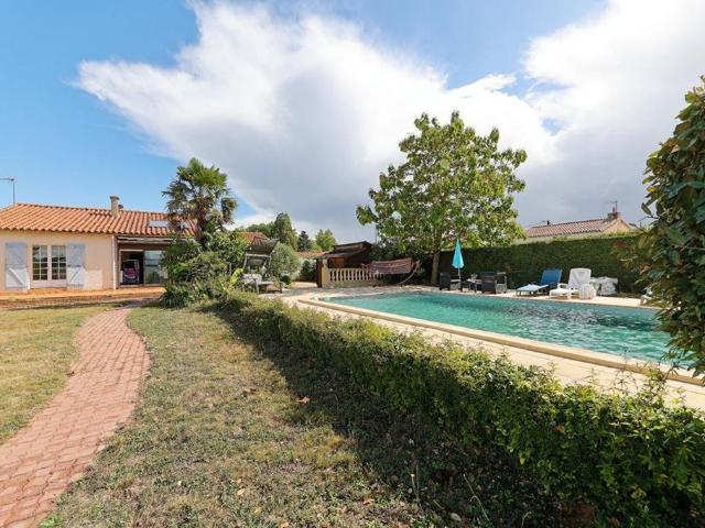 Maison vente à La Roche-sur-Yon, Montaigu