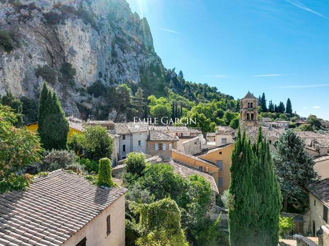 Maison vente à Digne-les-Bains, Moustiers-sainte-marie