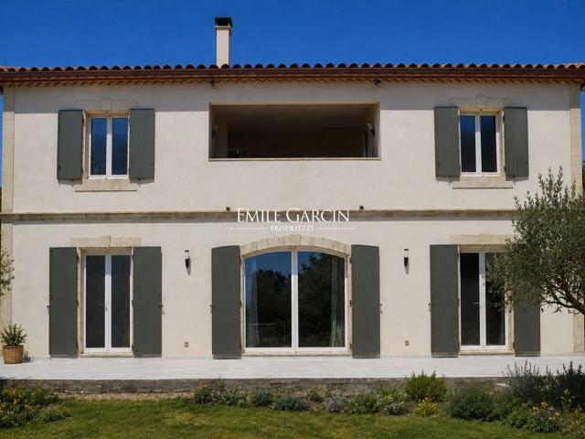 Maison vente à Nîmes, Gard