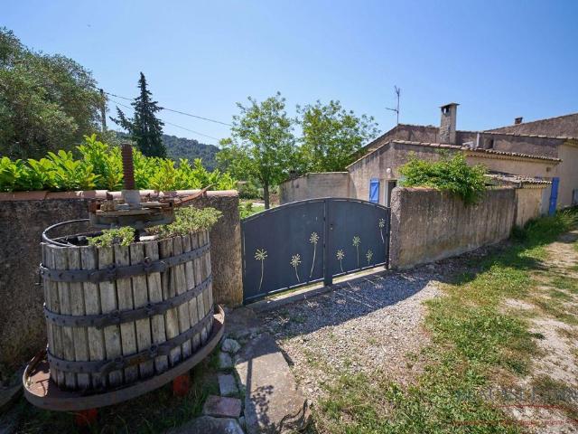 Maison vente à Forcalquier, Le Castellet