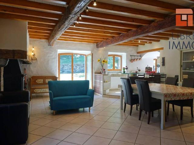 Maison vente à Oloron-Sainte-Marie, Gère-bélesten