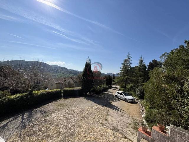 Maison location à Forcalquier, Le Castellet