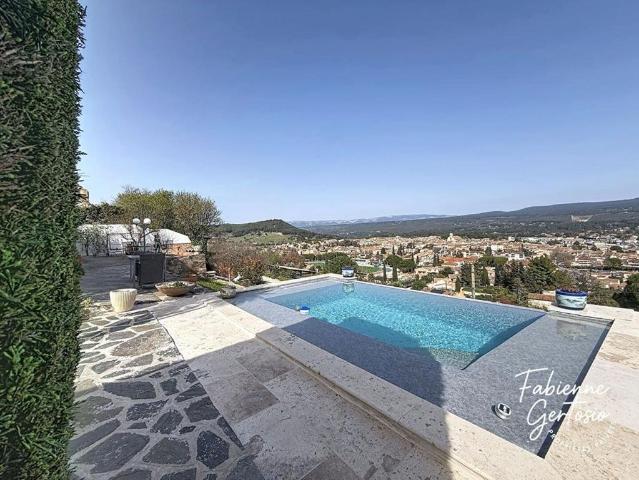 Maison vente à Arrondissement de Toulon, Le Beausset