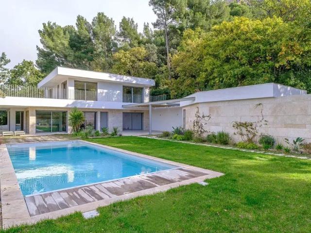 Maison vente à Marseille, Cassis