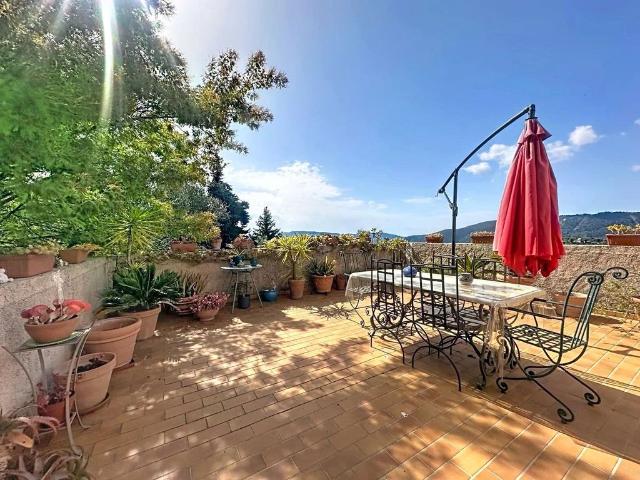 Maison vente à Nice, Berre-les-alpes