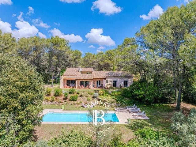 Maison vente à Aix-en-Provence, Lambesc