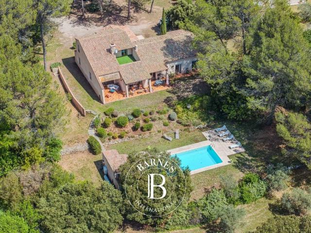 Maison vente à Aix-en-Provence, Lambesc