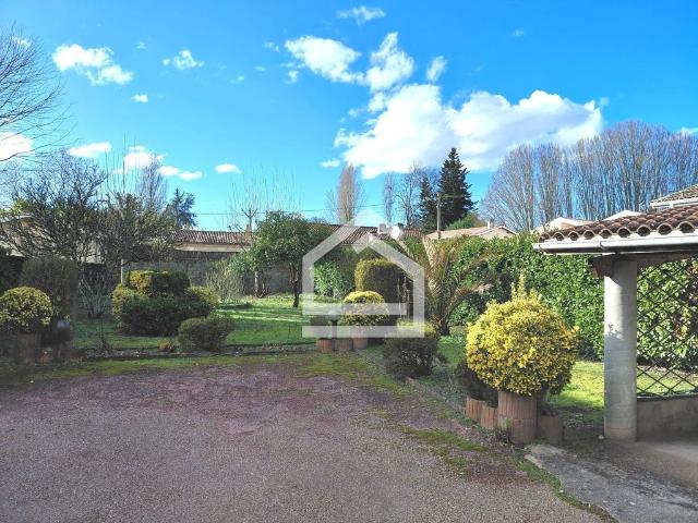 Maison vente à Bordeaux, Léognan